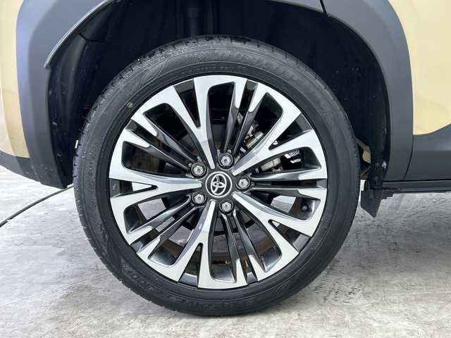 トヨタ ヤリスクロス ハイブリッド Z 三重県 2021(令3)年 4万km ブラックマイカ/ベージュ 2トーン /禁煙車//純正ナビ/・USB・BT・AppleCarPlay・AndroidAuto//ToyotaSaftySense//レーダークルーズコントロール//バックモニター//ブラインドスポットモニター//プリクラッシュセーフティ//レーントレーシングアシスト//ドライブレコーダー//ビルトインETC//シートヒーター//オートハイビーム//純正18インチAW//LEDヘッドライト