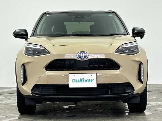 トヨタ ヤリスクロス ハイブリッド Z 三重県 2021(令3)年 4万km ブラックマイカ/ベージュ 2トーン /禁煙車//純正ナビ/・USB・BT・AppleCarPlay・AndroidAuto//ToyotaSaftySense//レーダークルーズコントロール//バックモニター//ブラインドスポットモニター//プリクラッシュセーフティ//レーントレーシングアシスト//ドライブレコーダー//ビルトインETC//シートヒーター//オートハイビーム//純正18インチAW//LEDヘッドライト