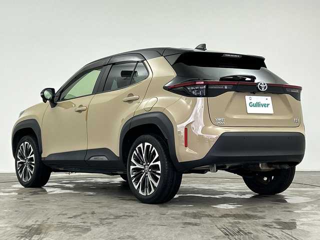 トヨタ ヤリスクロス ハイブリッド Z 三重県 2021(令3)年 4万km ブラックマイカ/ベージュ 2トーン /禁煙車//純正ナビ/・USB・BT・AppleCarPlay・AndroidAuto//ToyotaSaftySense//レーダークルーズコントロール//バックモニター//ブラインドスポットモニター//プリクラッシュセーフティ//レーントレーシングアシスト//ドライブレコーダー//ビルトインETC//シートヒーター//オートハイビーム//純正18インチAW//LEDヘッドライト