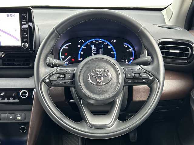 トヨタ ヤリスクロス ハイブリッド Z 三重県 2021(令3)年 4万km ブラックマイカ/ベージュ 2トーン /禁煙車//純正ナビ/・USB・BT・AppleCarPlay・AndroidAuto//ToyotaSaftySense//レーダークルーズコントロール//バックモニター//ブラインドスポットモニター//プリクラッシュセーフティ//レーントレーシングアシスト//ドライブレコーダー//ビルトインETC//シートヒーター//オートハイビーム//純正18インチAW//LEDヘッドライト