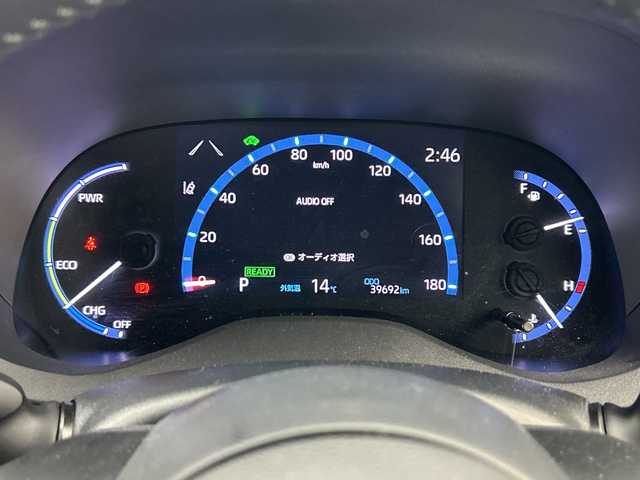 トヨタ ヤリスクロス ハイブリッド Z 三重県 2021(令3)年 4万km ブラックマイカ/ベージュ 2トーン /禁煙車//純正ナビ/・USB・BT・AppleCarPlay・AndroidAuto//ToyotaSaftySense//レーダークルーズコントロール//バックモニター//ブラインドスポットモニター//プリクラッシュセーフティ//レーントレーシングアシスト//ドライブレコーダー//ビルトインETC//シートヒーター//オートハイビーム//純正18インチAW//LEDヘッドライト