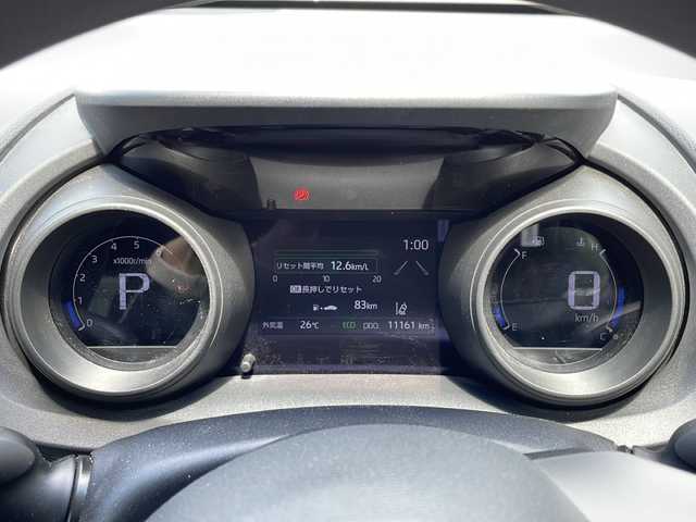トヨタ ヤリス G 長野県 2020(令2)年 1.2万km ホワイトパールクリスタルシャイン ディスプレイオーディオ/（AM/FM/Bluetooth）/ドライブレコーダー/サマータイヤ積み込み/スマートキー/アイドリングストップ/電動格納ミラー/プッシュスタート