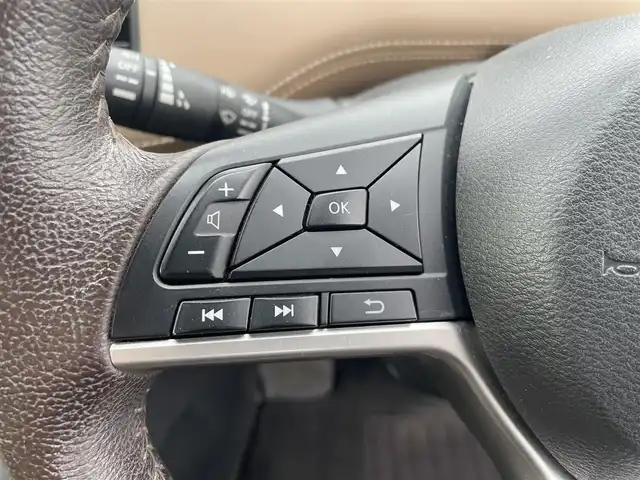 日産 セレナ ハイウェイスター Vセレクション 神奈川県 2018(平30)年 6.6万km ブリリアントホワイトパール 2トーン