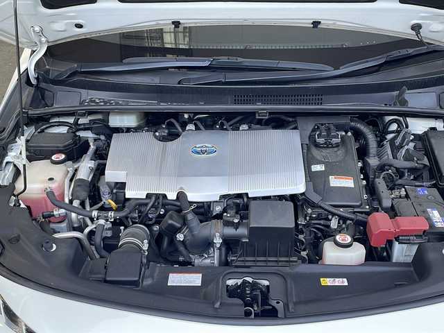 トヨタ プリウス ＰＨＶ A プレミアム 福島県 2018(平30)年 10.4万km ホワイトパールクリスタルシャイン 登録時走行距離：103505km/純正SDナビ/（AM/FM/USB/iPod/BT接続/フルセグTV/AUX）/ETC2.0/PUSHスタート/純正ドラレコ/社外AW/クルーズコントロール/パワーシート（D席）/シートヒーター/レザーシート/スマートキー/ステアリングスイッチ/横滑り防止装置/オートライト/オートハイビーム/純正フロアマット/取説/保証書
