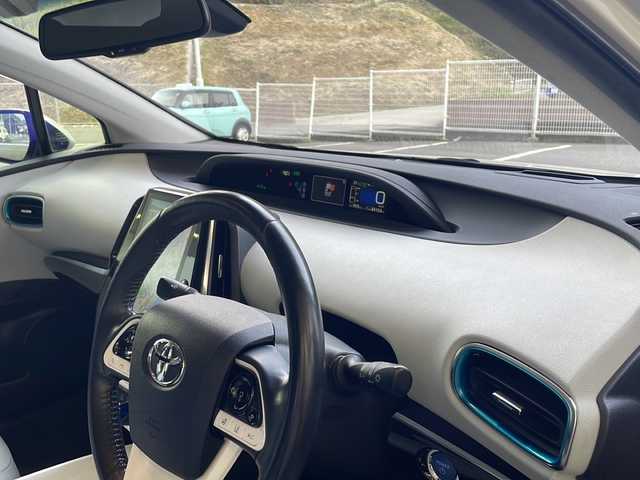 トヨタ プリウス ＰＨＶ A プレミアム 福島県 2018(平30)年 10.4万km ホワイトパールクリスタルシャイン 登録時走行距離：103505km/純正SDナビ/（AM/FM/USB/iPod/BT接続/フルセグTV/AUX）/ETC2.0/PUSHスタート/純正ドラレコ/社外AW/クルーズコントロール/パワーシート（D席）/シートヒーター/レザーシート/スマートキー/ステアリングスイッチ/横滑り防止装置/オートライト/オートハイビーム/純正フロアマット/取説/保証書