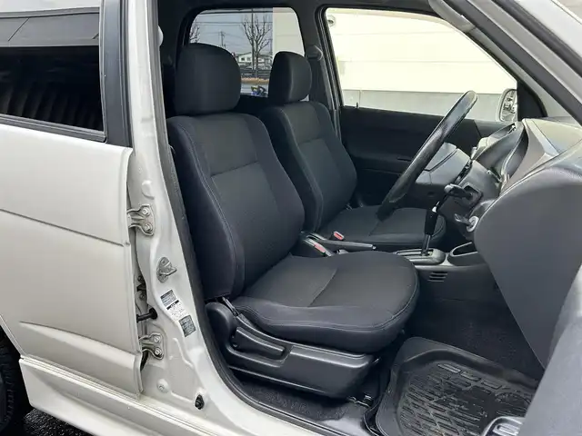 ダイハツ テリオス キッド カスタムL 道東・釧路十勝 2007(平19)年 6.8万km ホワイト 4WD/純正オーディオ/（CD・ラジオ）/社外AW付冬タイヤ/純正AW付夏タイヤ積込/フォグランプ/リモコンキー/純正サンバイザー/電動格納ミラー/社外フロアマット