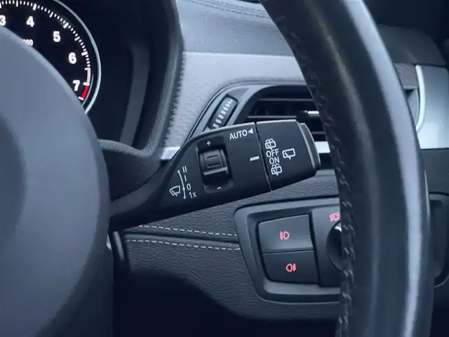 ＢＭＷ Ｘ２ xDrive20i MスポーツX 山梨県 2018(平30)年 4万km サファイアブラックP インテリジェントセーフティ/ACC/純正HDDナビ/Bluetooth/バックカメラ/HUD/LEDヘッドライト/パワーバックドア/コンフォートアクセス/パドルシフト/純正20インチAW/ETC2.0