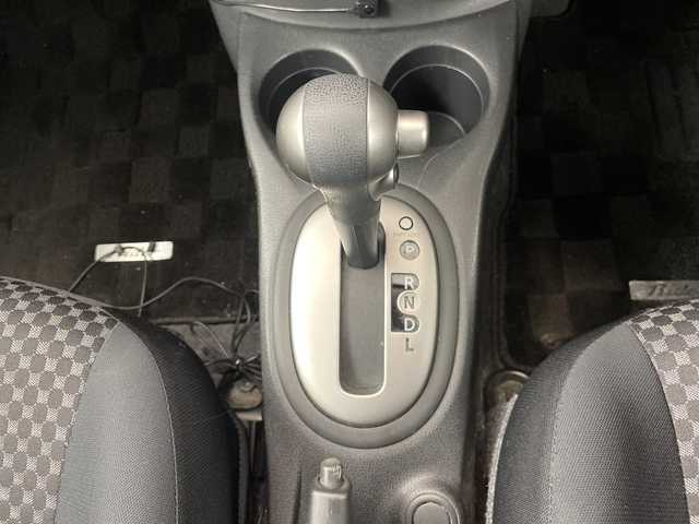 日産 ノート ライダー 道央・札幌 2013(平25)年 7.4万km ブリリアントホワイトパール ・4WD/・純正ディーラーナビ  /・BT/DVD/CD/SD/AUX/フルセグTV/・バックカメラ/・純正エンジンスターター/・LEDヘッドライト/・スマートキー×2/・電動格納ミラー/・ETC/・盗難防止装置/・LEDヘッドライト