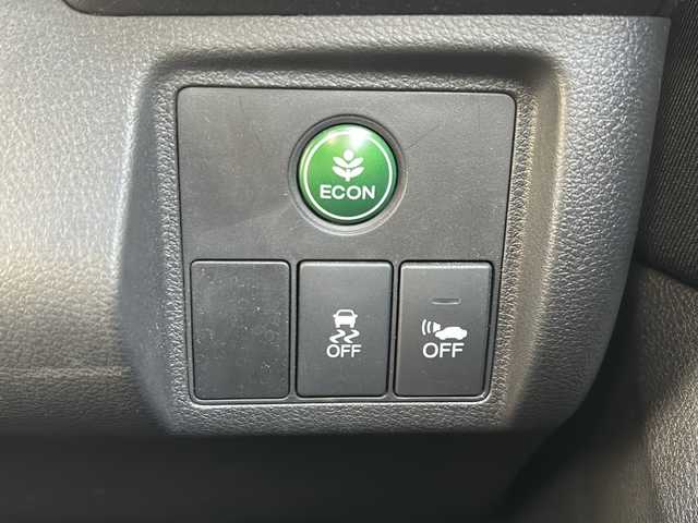 ホンダ ヴェゼル ハイブリッド X 静岡県 2014(平26)年 9.5万km ルーセブラックM 純正メモリナビ/・CD/・DVD/・フルセグＴＶ/・Bluetooth/・USB/・AM/・FM/主要装備/・衝突軽減/・レーンキープ/・クルコン/・バックカメラ/・ETC/・ドラレコ前後/・パドルシフト/・ステリモ/・LEDヘッドライト/・オートライト/・オートハイビーム/・フォグランプ/・純正フロアマット/・純正アルミホイール/・電動パーキングブレーキ/・オートホールド