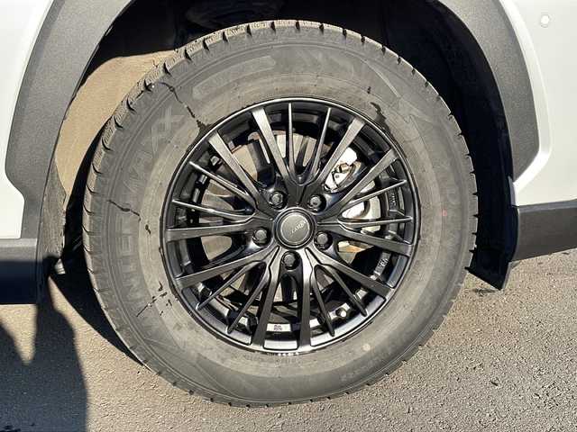 トヨタ カローラ クロス ハイブリッド Z 道北・旭川 2023(令5)年 2.3万km アティチュードブラックマイカ/プラチナホワイトパールマイカ /ワンオーナー　//４ＷＤ　//禁煙車　//寒冷地仕様　//10.5インチディスプレイオーディオPlus　//純正ナビ・フルセグ・ＢＴ//純正ドライブレコーダー（前後）//ハーフレザーシート//Ｄ席パワーシート//前席シートヒーター//全方位カメラ//トヨタチームメイト//パワーバックドア//ハンズフリーバックドア//社外１６インチアルミ冬タイヤ//純正１８インチアルミ夏積込（7分）//純正エンジンスターター//トヨタセーフティセンス//レーンデパーチャーアラート//ブラインドスポットモニター//プリクラッシュセーフティ//プロアクティブドライビングアシスト//リアクロストラフィックアラート//パーキングサポートブレーキ//リヤカメラディテクション//ロードサインアシスト//先行車発進お知らせ//レーダークルーズコントロール//オートマチックハイビーム//安心降車アシスト//ブレーキホールド//ステアリングヒーター//ＬＥＤヘッドライト//フォグライト・リアフォグライト//オートライト・オートワイパー//クリアランスソナー//ビルトインＥＴＣ2.0//社外ゴムマット//保証書・取説