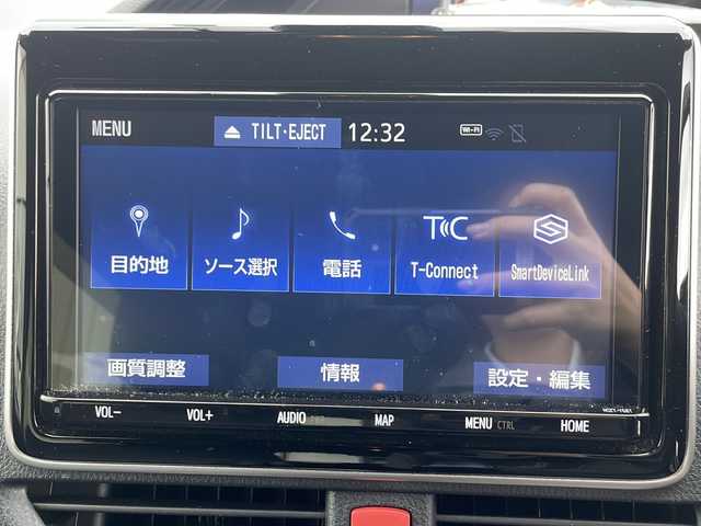 トヨタ エスクァイア Gi 青森県 2019(令1)年 3.8万km ボルドーマイカメタリック ・４WD/・純正フルセグナビTV/・AM/FM/Bluetooth/CD/・D＋N席シートヒーター/・両側パワースライドドア/・寒冷地仕様/・クルーズコントロール/・USBソケット/・HDMIソケット/・レーンキープアシスト/・衝突軽減装置/・アイドリングストップ/・フリップダウンモニター/・純正ドアバイザー/・ステアリングリモコン/・ビルトインETC2.0/・純正フロアマット/・レザーシート/・8人乗り/・前後ドライブレコーダー/・保証書/・取扱説明書