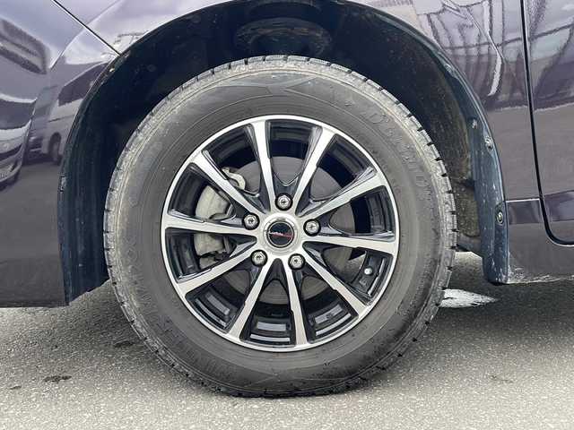 トヨタ エスクァイア Gi 青森県 2019(令1)年 3.8万km ボルドーマイカメタリック ・４WD/・純正フルセグナビTV/・AM/FM/Bluetooth/CD/・D＋N席シートヒーター/・両側パワースライドドア/・寒冷地仕様/・クルーズコントロール/・USBソケット/・HDMIソケット/・レーンキープアシスト/・衝突軽減装置/・アイドリングストップ/・フリップダウンモニター/・純正ドアバイザー/・ステアリングリモコン/・ビルトインETC2.0/・純正フロアマット/・レザーシート/・8人乗り/・前後ドライブレコーダー/・保証書/・取扱説明書
