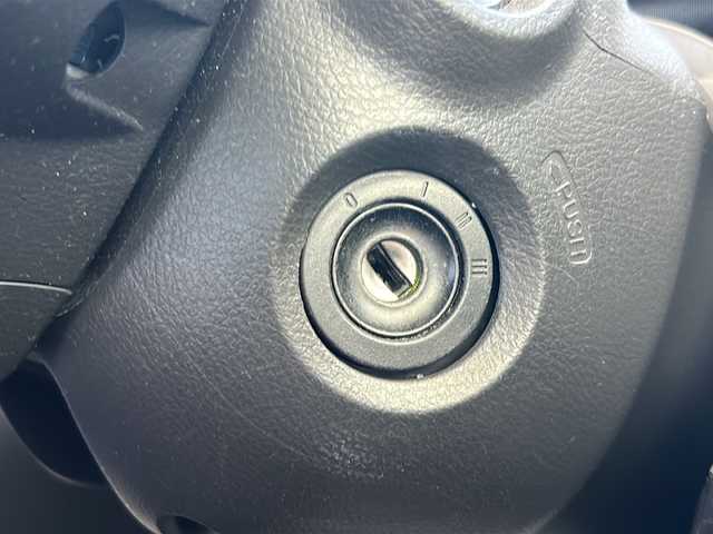 ホンダ ステップワゴン G Lパッケージ 神奈川県 2010(平22)年 13.3万km スーパープラチナメタリック KENWOODナビ(CD/DVD/SD/USB/ワンセグTV)/バックカメラ/両側パワースライドドア/ETC/前後ドライブレコーダー/純正フロアマット/純正ドアバイザー/電動格納ウィンカーミラー/ISOFIX/スペアキー×1/保証書/取扱説明書