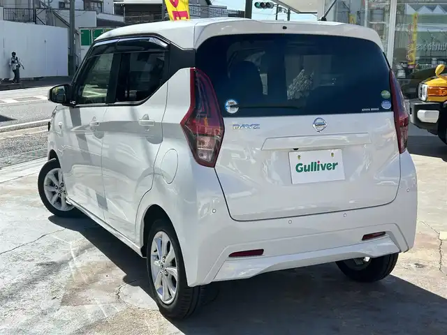 日産 デイズ X 京都府 2019(令1)年 2.2万km ホワイトパール  ワンオーナー/ 純正メモリナビ/　・フルセグTV/　・BTオーディオ/　・CD再生/　・バックカメラ/ エマージェンシーブレーキ/ 車線逸脱警報装置/ ソナーF/R/ ETC/ 純正フロアマット/ 電動格納ミラー/ ステアリグリモコン/ ドライブレコーダー