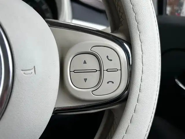 フィアット ５００ スーパーポップ コッチネッラ 富山県 2017(平29)年 7.2万km ボサノバホワイト 社外SDナビ/AM/FMラジオ/フルセグTV/DVD再生/アイドリングストップ/セミオートマ/マニュアルAC/ETC/本革巻きステアリング/ダブル＆サイドエアバッグ/盗難防止装置/火災防止装置