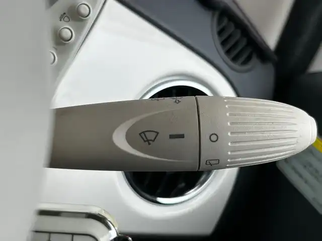 フィアット ５００ スーパーポップ コッチネッラ 富山県 2017(平29)年 7.2万km ボサノバホワイト 社外SDナビ/AM/FMラジオ/フルセグTV/DVD再生/アイドリングストップ/セミオートマ/マニュアルAC/ETC/本革巻きステアリング/ダブル＆サイドエアバッグ/盗難防止装置/火災防止装置