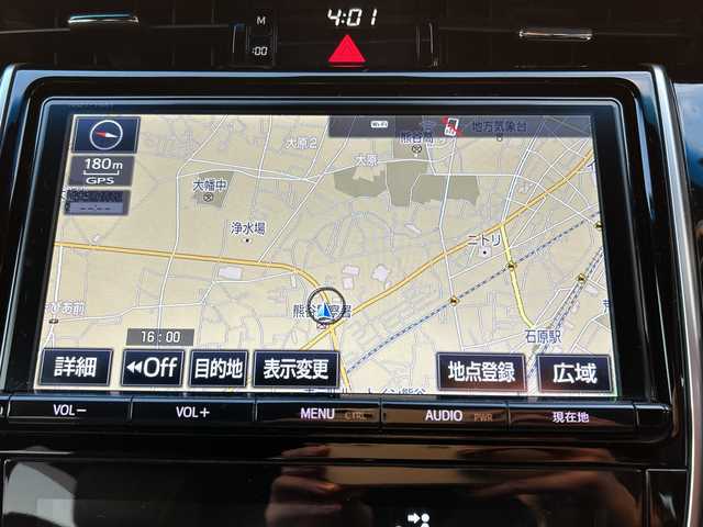 トヨタ ハリアー プレミアム 埼玉県 2017(平29)年 4.4万km ホワイトパールクリスタルシャイン 純正ナビ /(AM/FM/Bluetooth/フルセグ/DVD/CD/SD)/ETC　/バックカメラ　/ドラレコ/モデリスタエアロ　/4WD/積込純正AW19インチ(サマー)4本　/レーダー探知機　/イモビライザー　/パワーシート　/レーンキープアシスト　/電格ミラー　/アイドリング　/ISOFIX　/純正フロアマット/TRC/フォグランプ/LEDライト/プッシュスタート/パワーバックドア/オートライト/オートハイビーム/クルコン/ステアリングスイッチ/ドアバイザー/パワーステアリング/パワーウィンドウ/保証書/取扱説明書/スペアキー1本