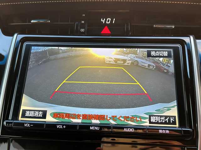 トヨタ ハリアー プレミアム 埼玉県 2017(平29)年 4.4万km ホワイトパールクリスタルシャイン 純正ナビ /(AM/FM/Bluetooth/フルセグ/DVD/CD/SD)/ETC　/バックカメラ　/ドラレコ/モデリスタエアロ　/4WD/積込純正AW19インチ(サマー)4本　/レーダー探知機　/イモビライザー　/パワーシート　/レーンキープアシスト　/電格ミラー　/アイドリング　/ISOFIX　/純正フロアマット/TRC/フォグランプ/LEDライト/プッシュスタート/パワーバックドア/オートライト/オートハイビーム/クルコン/ステアリングスイッチ/ドアバイザー/パワーステアリング/パワーウィンドウ/保証書/取扱説明書/スペアキー1本