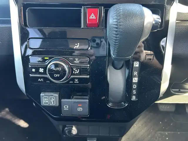 トヨタ ルーミー カスタムG 鹿児島県 2023(令5)年 2.9万km パールホワイトⅢ ワンオーナー/社外ディスプレイオーディオ/　　BT/フルセグ/アラウンドビューモニター/両側パワスラ/レーダークルーズコントロール/LEDヘッドライト/純正14インチアルミホイール/アイドリングストップ/スマートキー/ビルトインETC