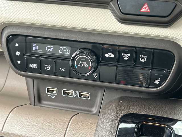 ホンダ Ｎ ＷＧＮ L ホンダセンシング 広島県 2020(令2)年 2.9万km ホライズンシーブルーパール 禁煙車/カラーコード：B629PA/ホンダセンシング/・衝突軽減ブレーキ〈CMBS〉/・誤発進抑制機能/・歩行者事故低減ステアリング/・先行車発進お知らせ機能/・標識認識機能/・路外逸脱抑制機能/・渋滞追従機能付ACC〈アダプティブ・クルーズ・コントロール〉/・LKAS〈車線維持支援システム〉/・後方誤発進抑制機能/・オートハイビーム/パーキングセンサー/純正ナビ（VXM-205Ci）/・CD/SD/USB/Bluetooth/バックカメラ/オートライト/シートヒーター/プラズマクラスターエアコン/電動パーキングブレーキ/ブレーキホールド/電動格納ミラー/スマートキー/プッシュスタート/スペアキー/純正ドアバイザー/純正フロアマット/純正14インチホイール