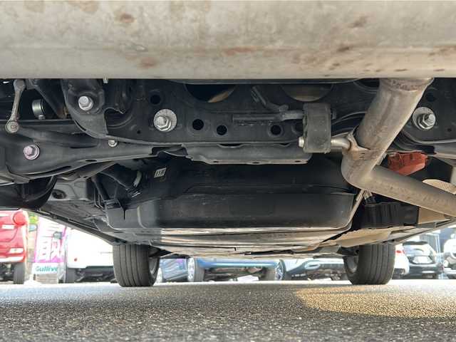 トヨタ ハリアー ハイブリッド Z レザーパッケージ 愛知県 2021(令3)年 6.4万km ホワイトパールクリスタルシャイン /禁煙車//ワンオーナー//メーカー12.3インチナビ//JBLプレミアムサウンド//フルセグTV//Bluetooth//USB・AUX//FM・AM//ビルトインETC2.0//デジタルインナーミラー（前後録画機能付き）//トヨタセーフティセンス//プリクラッシュセーフティ//レーントレーシングアシスト//ブラインドスポットモニター//前後クリアランスソナー//アダプティブハイビームシステム//リアクロストラフィックアラート//レーダークルーズコントロール//パワーバックドア//黒本革シート//D/N席パワーシート（D席メモリ）//D/N席シートヒーター・シートベンチレーション//ステアリングヒーター//電動チルト＆テレスコピックステアリング//電動パーキング//ブレーキホールド//純正フロアマット//純正ドアバイザー//LEDオートライト//ISOFIX//スマートキー×2//取扱説明書//保証書