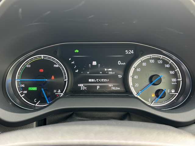 トヨタ ハリアー ハイブリッド Z レザーパッケージ 愛知県 2021(令3)年 6.4万km ホワイトパールクリスタルシャイン /禁煙車//ワンオーナー//メーカー12.3インチナビ//JBLプレミアムサウンド//フルセグTV//Bluetooth//USB・AUX//FM・AM//ビルトインETC2.0//デジタルインナーミラー（前後録画機能付き）//トヨタセーフティセンス//プリクラッシュセーフティ//レーントレーシングアシスト//ブラインドスポットモニター//前後クリアランスソナー//アダプティブハイビームシステム//リアクロストラフィックアラート//レーダークルーズコントロール//パワーバックドア//黒本革シート//D/N席パワーシート（D席メモリ）//D/N席シートヒーター・シートベンチレーション//ステアリングヒーター//電動チルト＆テレスコピックステアリング//電動パーキング//ブレーキホールド//純正フロアマット//純正ドアバイザー//LEDオートライト//ISOFIX//スマートキー×2//取扱説明書//保証書