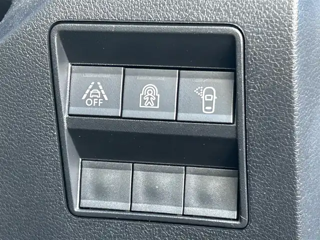 シトロエン シトロエン ベルランゴ シャイン ブルーHDi XTRパック 福岡県 2023(令5)年 1.6万km ガンＭ ワンオーナー/禁煙車/ＡＣＣ/パノラマルーフ/アクティブセーフティブレーキ/ＡＣＣ/ＢＳＭ/ＬＫＡ/純正ディスプレイオーディオ/ＢＴ／ＣａｒＰｌａｙ／ＤＴＶ/バックカメラ/サイドカメラ