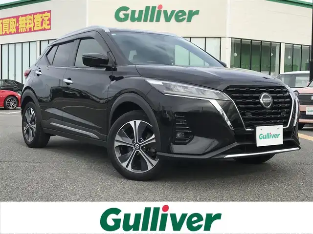 日産 キックス X 鳥取県 2020(令2)年 3.1万km ピュアブラック 純正9インチナビ/フルセグ/CD/DVD/BT/USB/アラウンドビューモニター/ドライブレコーダー・ETC/プロパイロット/エマージェンシーブレーキ/レーンキープアシスト/クリアランスソナー/ハーフレザーシート/前席シートヒーター/LEDヘットライト/フォグライト/純正17インチアルミホイール/ルーフレール/プッシュエンジンスタート/フロアマット・ドアバイザー