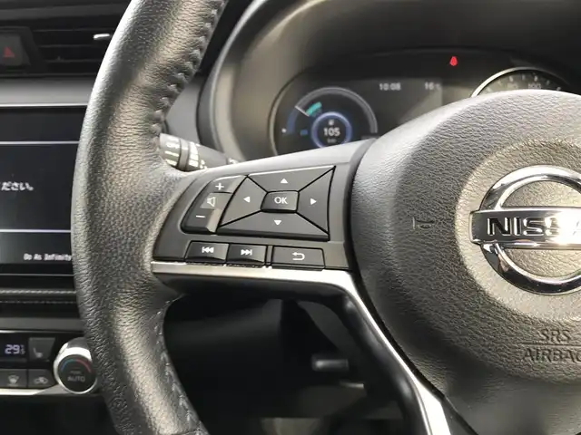 日産 キックス X 鳥取県 2020(令2)年 3.1万km ピュアブラック 純正9インチナビ/フルセグ/CD/DVD/BT/USB/アラウンドビューモニター/ドライブレコーダー・ETC/プロパイロット/エマージェンシーブレーキ/レーンキープアシスト/クリアランスソナー/ハーフレザーシート/前席シートヒーター/LEDヘットライト/フォグライト/純正17インチアルミホイール/ルーフレール/プッシュエンジンスタート/フロアマット・ドアバイザー