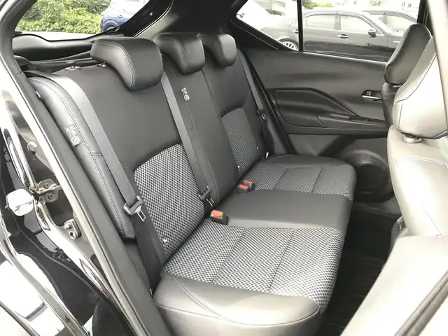 日産 キックス X 鳥取県 2020(令2)年 3.1万km ピュアブラック 純正9インチナビ/フルセグ/CD/DVD/BT/USB/アラウンドビューモニター/ドライブレコーダー・ETC/プロパイロット/エマージェンシーブレーキ/レーンキープアシスト/クリアランスソナー/ハーフレザーシート/前席シートヒーター/LEDヘットライト/フォグライト/純正17インチアルミホイール/ルーフレール/プッシュエンジンスタート/フロアマット・ドアバイザー