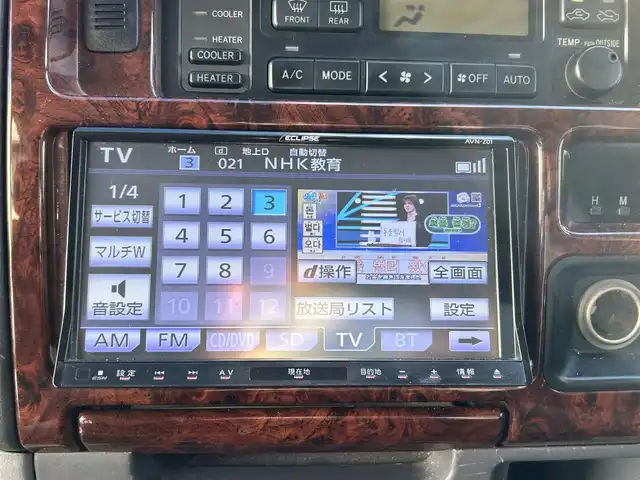 トヨタ グランビア G クルージングセレクション 岡山県 1998(平10)年 16.4万km ホワイトパールマイカ/ライトグレイッシュローズMP 登録時走行距離163982km/社外後席モニター/サンルーフ/社外SDナビ/(AM/FM/BT/TV/DISC)/バックカメラ/ETC/電動格納ミラー/リモコンキー/社外16インチアルミホイール/キセノンヘッドライト/パワーステアリング/パワーウィンドウ