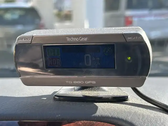 トヨタ グランビア G クルージングセレクション 岡山県 1998(平10)年 16.4万km ホワイトパールマイカ/ライトグレイッシュローズMP 登録時走行距離163982km/社外後席モニター/サンルーフ/社外SDナビ/(AM/FM/BT/TV/DISC)/バックカメラ/ETC/電動格納ミラー/リモコンキー/社外16インチアルミホイール/キセノンヘッドライト/パワーステアリング/パワーウィンドウ