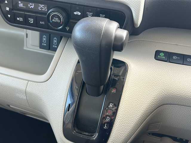 ホンダ Ｎ ＢＯＸ G EX ホンダセンシング 東京都 2017(平29)年 8.4万km プレミアムアガットブラウンP (株)IDOMが運営する【じしゃロン国分寺店】の自社ローン対象車両になります。こちらは現金ご利用時の価格です。自社ローンご希望の方は別途その旨お申付け下さい。/ホンダセンシング/衝突被害軽減システム/クルーズコントロール/カーテンエアバック/片側パワースライドドア/ナビ/フルセグテレビ/Bluetooth接続/バックカメラ/カーテンエアバック/サンシェード/ETC/ドラレココードむき出し(助手席)