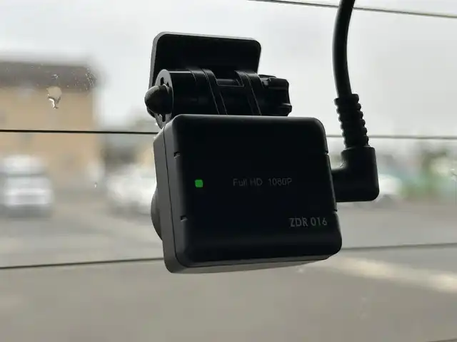 スズキ ワゴンＲ HYBRID FX－S 熊本県 2022(令4)年 1.5万km アーバンブラウンパールメタリック 純正ディスプレイオーディオ/・Blootooth/CD/DVD/AM/FM/USB/ipod/AUX//AV/スズキセーフティセンス/・アダプティブクルーズコントロール/・デュアルカメラブレーキサポート/・後退時ブレーキサポート/・車線逸脱警報/・ふらつき警報/・車線維持支援/・ハイビームアシスト/衝突軽減装置/バックカメラ/コーナーセンサー/スマートキー/D席シートヒーター/ドライブレコーダー/ステアリングスイッチ/純正ドアバイザー/助手席シートアンダーボックス/ヘッドライトレベライザー/電格ミラー/アイドリングストップ/ビルトインＥＴＣ/プッシュスタート