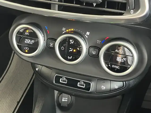 フィアット ５００Ｘ クロス 山形県 2020(令2)年 4.4万km 赤 セーフティアシスト/純正ディスプレイオーディオ/レーンキープアシスト/ブラインドスポットモニター/レザーシート/バックカメラ/コーナーセンサー/フォグランプ/ルーフレール/パドルシフト