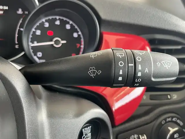 フィアット ５００Ｘ クロス 山形県 2020(令2)年 4.4万km 赤 セーフティアシスト/純正ディスプレイオーディオ/レーンキープアシスト/ブラインドスポットモニター/レザーシート/バックカメラ/コーナーセンサー/フォグランプ/ルーフレール/パドルシフト