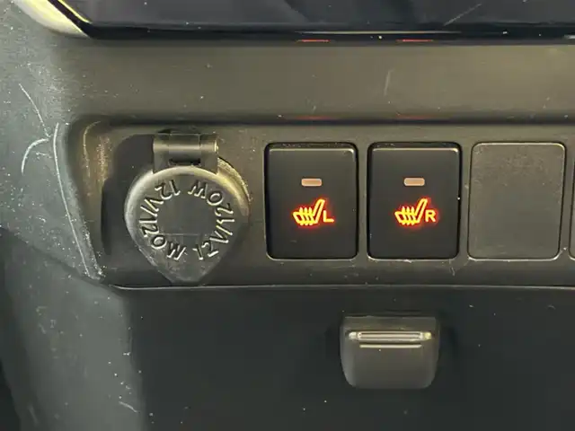 トヨタ ルーミー G コージーエディション 兵庫県 2019(平31)年 4万km ブライトシルバーM ワンオーナー/社外14インチアルミ/純正ナビ　7インチNSCN-W68/（CD/BT/SD）/フルセグTV/バックカメラ/ETC/両側パワースライドドア/衝突軽減ブレーキ/クルーズコントロール/前後コーナーセンサー/HIDヘッドライト/オートライト/オートハイビーム/スマートキー/電動格納ミラー/純正フロアマット/純正ドアバイザー/取扱説明書・保証書