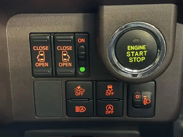 トヨタ ルーミー G コージーエディション 兵庫県 2019(平31)年 4万km ブライトシルバーM ワンオーナー/社外14インチアルミ/純正ナビ　7インチNSCN-W68/（CD/BT/SD）/フルセグTV/バックカメラ/ETC/両側パワースライドドア/衝突軽減ブレーキ/クルーズコントロール/前後コーナーセンサー/HIDヘッドライト/オートライト/オートハイビーム/スマートキー/電動格納ミラー/純正フロアマット/純正ドアバイザー/取扱説明書・保証書