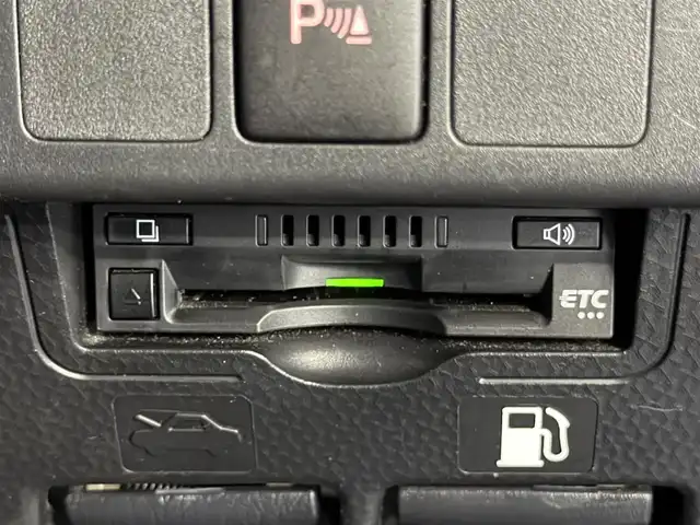 トヨタ ルーミー G コージーエディション 兵庫県 2019(平31)年 4万km ブライトシルバーM ワンオーナー/社外14インチアルミ/純正ナビ　7インチNSCN-W68/（CD/BT/SD）/フルセグTV/バックカメラ/ETC/両側パワースライドドア/衝突軽減ブレーキ/クルーズコントロール/前後コーナーセンサー/HIDヘッドライト/オートライト/オートハイビーム/スマートキー/電動格納ミラー/純正フロアマット/純正ドアバイザー/取扱説明書・保証書