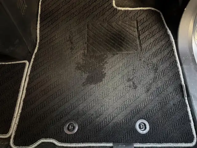 トヨタ ルーミー G コージーエディション 兵庫県 2019(平31)年 4万km ブライトシルバーM ワンオーナー/社外14インチアルミ/純正ナビ　7インチNSCN-W68/（CD/BT/SD）/フルセグTV/バックカメラ/ETC/両側パワースライドドア/衝突軽減ブレーキ/クルーズコントロール/前後コーナーセンサー/HIDヘッドライト/オートライト/オートハイビーム/スマートキー/電動格納ミラー/純正フロアマット/純正ドアバイザー/取扱説明書・保証書