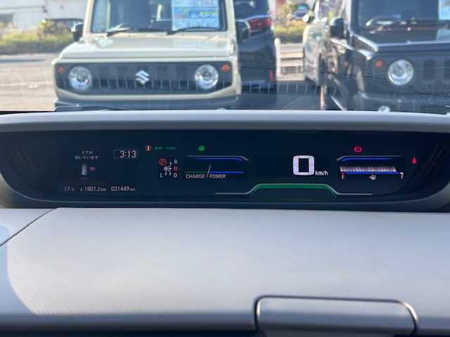 ホンダ フリード ハイブリット G 大阪府 2022(令4)年 3.2万km プラチナホワイトパール ナビ　/フルセグ　/Ｂｌｕｅｔｏｏｔｈ　/バックカメラ　/両側パワースライドドア　/シートヒーター　/レーダークルーズコントロール　/ＬＥＤヘッドライト　/スマートキー　/ＥＴＣ　/フロアーマット　/バイザー/パーキングセンサー