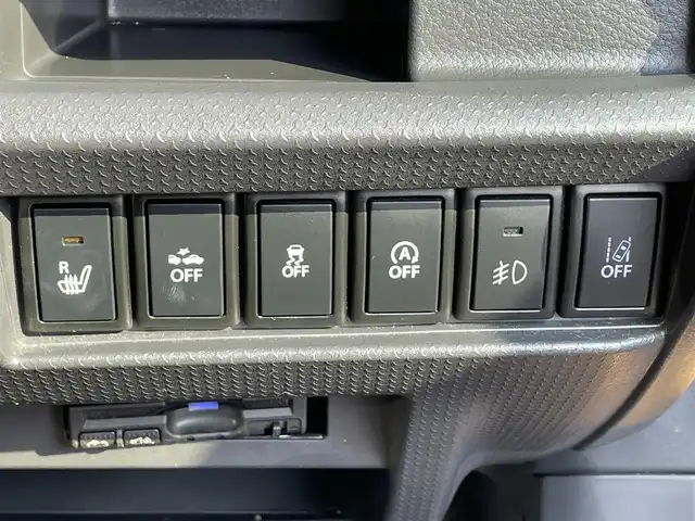 スズキ ハスラー Jスタイル Ⅱ 滋賀県 2016(平28)年 6.2万km アクティブイエロー/ブラック2トーンルーフ ナビ/CD/DVD/Bluetooth/フルセグTV/ハーフレザーシート/シートヒーター/衝突軽減ブレーキ/バックカメラ/ETC/プッシュスタート/スマートキー/フロアマット/純正アルミホイール/オートライト