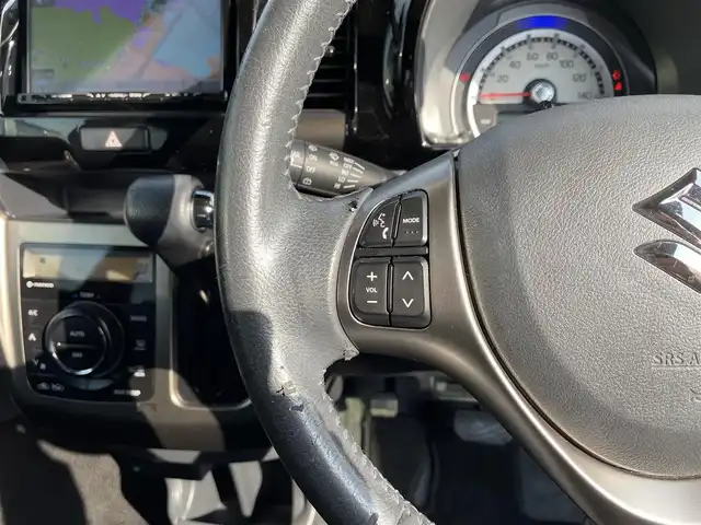 スズキ ハスラー Jスタイル Ⅱ 滋賀県 2016(平28)年 6.2万km アクティブイエロー/ブラック2トーンルーフ ナビ/CD/DVD/Bluetooth/フルセグTV/ハーフレザーシート/シートヒーター/衝突軽減ブレーキ/バックカメラ/ETC/プッシュスタート/スマートキー/フロアマット/純正アルミホイール/オートライト