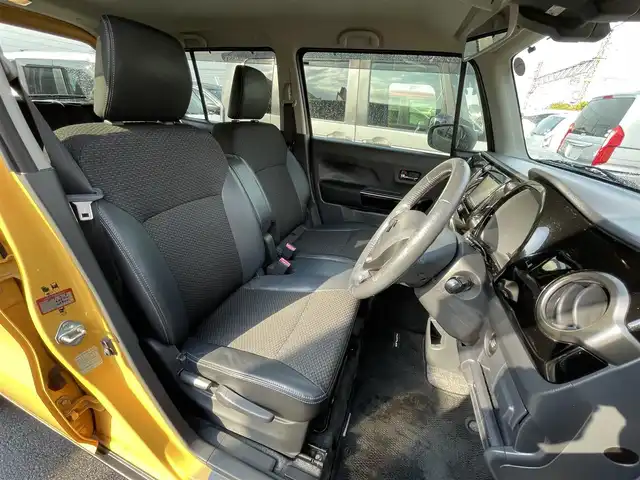 スズキ ハスラー Jスタイル Ⅱ 滋賀県 2016(平28)年 6.2万km アクティブイエロー/ブラック2トーンルーフ ナビ/CD/DVD/Bluetooth/フルセグTV/ハーフレザーシート/シートヒーター/衝突軽減ブレーキ/バックカメラ/ETC/プッシュスタート/スマートキー/フロアマット/純正アルミホイール/オートライト