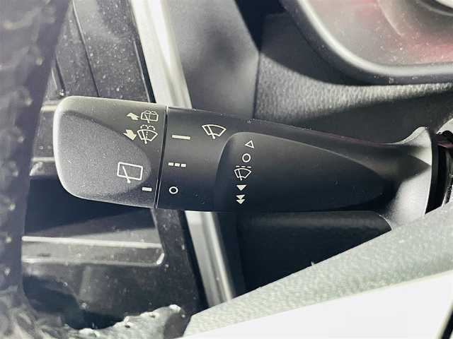 トヨタ タンク カスタムG－T 福岡県 2017(平29)年 6.4万km ブラックマイカ/マゼンダベリーメタリック ターボ/純正メモリナビ（NSZT-W66T）/CD/DVD/フルセグ/バックカメラ/両側パワースライドドア/スマートアシストII/・衝突警報機能/・衝突回避支援ブレーキ機能/・車線逸脱警報機能/・誤発進抑制機能（前後）/・先行車発進お知らせ機能/LEDオートヘッドライト/クルーズコントロール/アイドリングストップ/純正１５インチアルミホイール/革巻きステアリング/シートヒーター/純正フロアマット/プッシュスタート/スマートキー×2/ビルトインＥＴＣ２．０