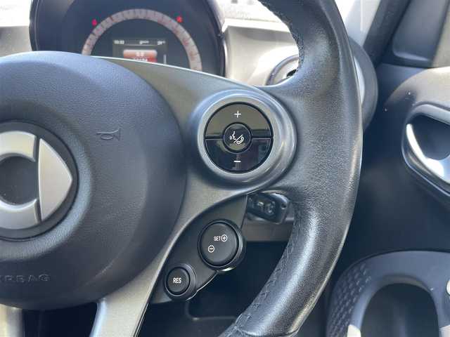 スマート ＭＣＣ スマート フォーフォー プライム 静岡県 2017(平29)年 3.4万km サファイアレッド 純正オーディオ（Bluetooth/USB）/PDC（リヤ）/衝突被害軽減ブレーキ/社外ドライブレコーダー（前後）/オートライト/黒革シート/シートヒーター（フロント）/クルーズコントロール