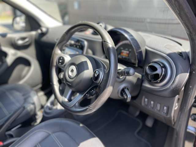 スマート ＭＣＣ スマート フォーフォー プライム 静岡県 2017(平29)年 3.4万km サファイアレッド 純正オーディオ（Bluetooth/USB）/PDC（リヤ）/衝突被害軽減ブレーキ/社外ドライブレコーダー（前後）/オートライト/黒革シート/シートヒーター（フロント）/クルーズコントロール
