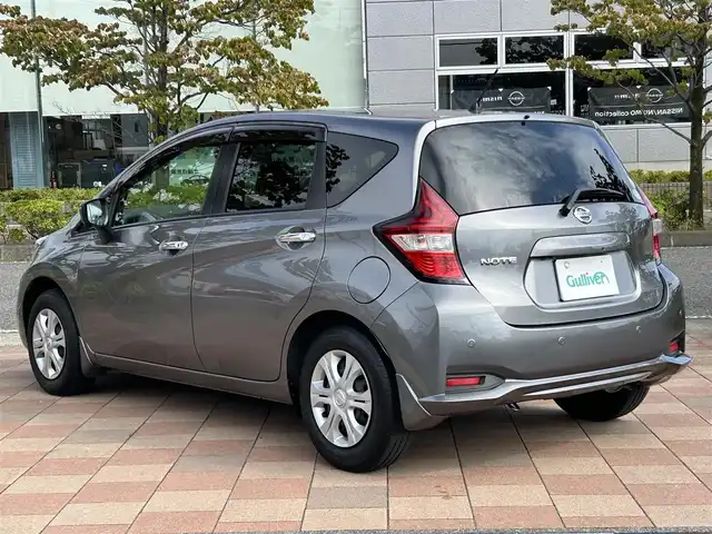 日産 ノート X 福島県 2018(平30)年 4.5万km ダークメタルグレー ワンオーナー/純正ナビ（BT/DVD/CD/SD）/フルセグTV/CD録音/デジタルインナーミラー/アラウンドビューモニター/フロントドライブレコーダー/ヒーター付きドアミラー/コーナーセンサー/衝突軽減ブレーキ/踏み間違い防止アシスト/車線逸脱防止システム/車線逸脱警報システム/ドアバイザー/保証書/取扱説明書/スペアキー