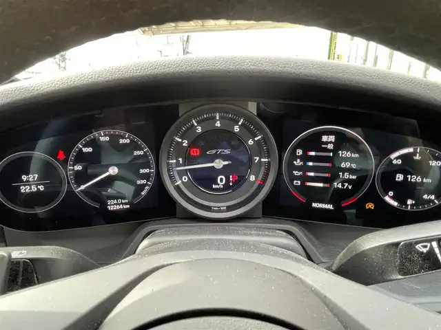 ポルシェ ポルシェ ９１１ タルガ4 GTS 神奈川県 2022(令4)年 1.3万km キャララホワイトメタリック 赤ソフトトップ/黒革シート/スポーツクロノ/スポーツエグゾースト/PASM/純正20/21インチAW/電動スポイラー/LEDヘッドライト/純正メモリーナビ/AppleCarPlay/AndroidAuto/純正USB/BT/360°カメラ/ETC2.0/ドライブレコーダー/シートヒーター/エアシート/クルーズコントロール/衝突軽減ブレーキ/BSM/コーナーセンサー/パドルシフト/アイドリングストップ/スマートキー/R5/6/7年ディーラー整備記録