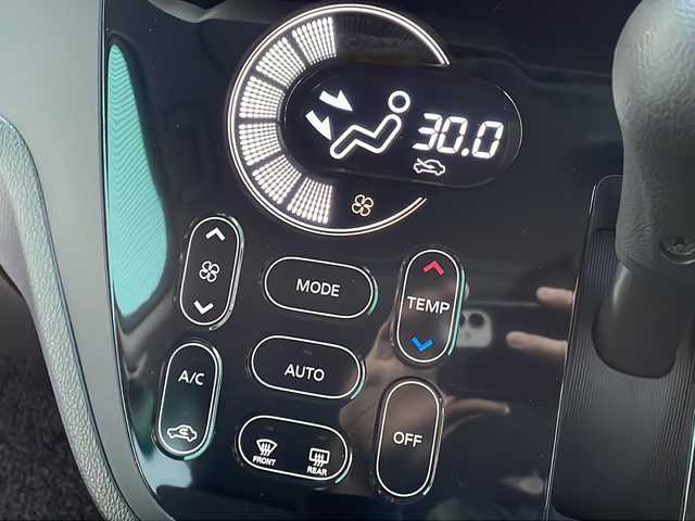 日産 デイズ ルークス ハイウェイスター Gターボ 岐阜県 2019(平31)年 2.3万km パール 禁煙車/純正ナビ/アラウンドビューモニター/両側パワースライドドア/エマージェンシーブレーキ/クルーズコントロール/オートライト/オートハイビーム/LEDヘッドライト/フォグランプ/フロアマット/ドアバイザー/サーキュレーター/インテリジェントキー/プッシュスタート/コーナーセンサー